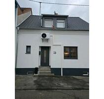 Einfamilienhaus zu verkaufen - 230.000,00 EUR Kaufpreis, in Neuwied (PLZ: 56567) Feldkirchen