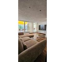 TeilMöblierte Terassen-Wohnung - 1.060,00&nbsp;EUR Kaltmiete, ca.&nbsp; 89,00&nbsp;m&sup2; in Singen (Hohentwiel) (PLZ: 78224)