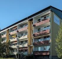 3-Raum-Wohnung mit Südbalkon! - 322,00 EUR Kaltmiete, ca.  70,01 m² in Oschersleben (Bode) (PLZ: 39387)