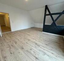 Renovierte 4-Zimmer Wohnung mit Balkon & Garten, in Liebenau