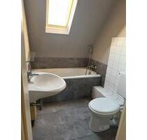 Schöne 63qm Dachgeschoss Wohnung in ruhige Lage Marl Hüls 45770
