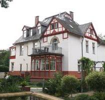 Energetisch sanierte Villenwohnung mit Balkon, Veranda und Einbau - Quedlinburg