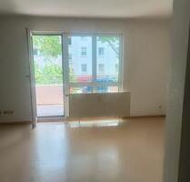 2 ZKB, Einbauküche mit großen Balkon nahe Uni Kassel
