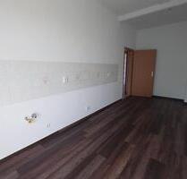 Charmante 4-Zimmer-Wohnung mit tollen Details und Balkon - Ab sofort! - Plauen Bahnhofsvorstadt