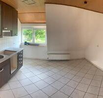 4 Zimmer Wohnung in Gechingen - 1.200,00 EUR Kaltmiete, ca.  105,00 m² in Gechingen (PLZ: 75391)