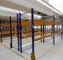 exklusive Lagerhalle mit Rampe - 7,00 EUR Kaltmiete, ca.  2.868,96 m² in Frickenhausen (PLZ: 72636)