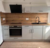 Dachgeschoss Wohnung mit EBK - 910,00 EUR Kaltmiete, ca.  65,00 m² in Berglern (PLZ: 85459)