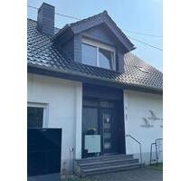 Haus modernisiert - 6 Zimmer-zur Miete Reichshof Denklingen