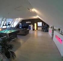 Attraktive große Wohnung mit Balkon in guter Lage - Loft-Charme - Hamburg Eppendorf