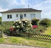 Freistehendes Einfamilienhaus, idyllische Lage in Eitorf-Mühleip