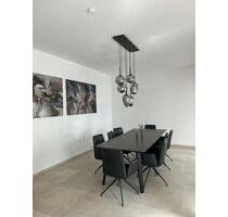 Wunderschöne 4 Zimmer Wohnung in zentraler Lage - neu renoviert - Düren Distelrath