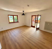 3-Zimmer-Wohnnung mit Balkon und Terrasse - Kollnburg