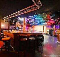 Gastro-Eventlocation im Zentrum von Olching zu Vermietung! Sehr gute Lage und vielen Möglichkeiten!