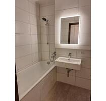 Moderne 3-Zimmer-Wohnung mit zwei Balkonen in Erlangen - Erstbezug nach Sanierung