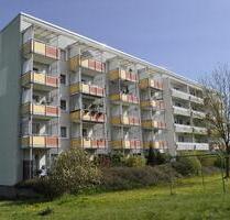 Schöne und bezahlbare Dreiraumwohnung mit Balkon - Kirchberg