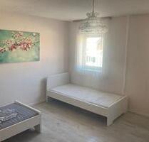 Möbliertes Zimmer zu vermieten - ab sofort - Neu-Ulm Burlafingen