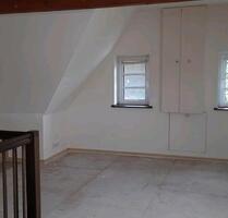 4-Zimmerwohnung Altbau - 750,00 EUR Kaltmiete, ca.  100,00 m² in Leverkusen (PLZ: 51381) Bergisch Neukirchen