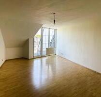 Helle Maisonette, Wohnung über zwei Etagen mit Balkon - Grevenbroich