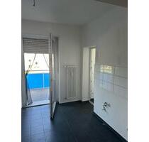 Sanierte 3ZKB - Wohnung mit Balkon und Loggia in Bad Bergzabern (5EGre)