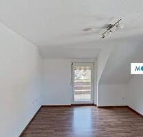 Gemütliche 2-Zimmer-Wohnung mit BALKON und EINBAUKÜCHE - Murrhardt