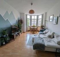 Helle 4-Zimmer-Wohnung mit 91 m², Einbauküche & Keller - Saarbrücken
