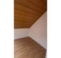 Schönes Wg- Zimmer - 360,00 EUR Kaltmiete, in Ebersdorf bei Coburg (PLZ: 96237)