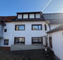 Sanierungsbedürftiges Haus mit Garten in Würselen von privat