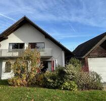 Zweifamilienhaus in Hennef-Uckerath mit Fernsicht - Hennef (Sieg)