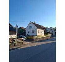 Kleines Mietshaus - 350,00 EUR Kaltmiete, ca.  59,00 m² in Ursberg (PLZ: 86513)