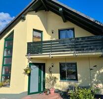 Einfamilienhaus mit Einliegerwohnung 155m* WFL - Oberlungwitz