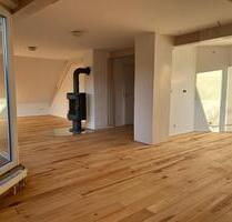Extravagante 6,5 Zi Maisonette-Whg., Dachterasse, Loggia, 2 Balk. - Ebringen