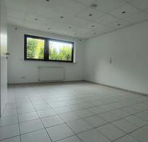 Helle 2 ZKB Souterrain Wohnung - 480,00 EUR Kaltmiete, in Tiefenbronn (PLZ: 75233)