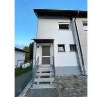 Dreizimmer Wohnung in Stockhausen ab September zu vermieten - Hof