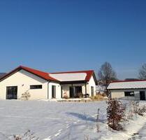 Traum-Bungalow 2014 KfW-55 mit großem Grundstück - Drachselsried
