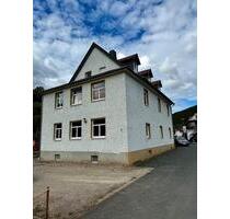 5-Raum-Wohnung im Erdgeschoss mit großer Wohnküche - Sitzendorf