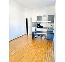 Untermiete stilvolle 2-Zimmer-Whg. mit Loggia & EBK - Leipzig Altwest