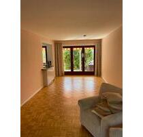 Modernisiertes Reihenhaus in Meckelfeld – 4,5 Zimmer, Terrasse - Seevetal Hagolt