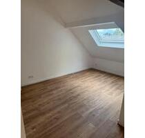 Kernsanierte Wohnung am Schmölderpark - Mönchengladbach Süd