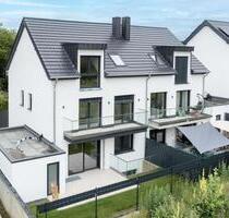 Geräumige 6-Zimmer-Doppelhaushälfte mit gehobener Innenausstattung in Meerbusch Am Blumenfeld 23a