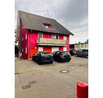 Moderne 4-Zimmer-Wohnung mit 2 Balkonen & Stellplatz in Pforzheim