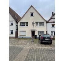 Einfamilienhaus mit zwei Wohneinheiten mit 3 Mieteinheiten - Lügde