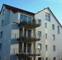 KOMFORTABLE DREIZIMMERWOHNUNG IN PERFEKTER LAGE STELLPLATZ KÜCHE - Haßfurt