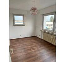 4 Zimmer Wohnung - 1.200,00&nbsp;EUR Kaltmiete, ca.&nbsp; 100,00&nbsp;m&sup2; in Waiblingen (PLZ: 71334) Beinstein