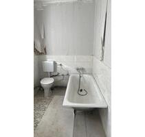 Gewerbe Flächen, Büroflächen ,Wohnungen und Parkplatz Lagerfläche - Berlin Spandau