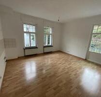 Südviertel helle 2-Raum-Wohnung mit Balkon in Jugendstilvilla - Eisenach