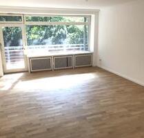Hamburg Blankenese: Schöne großzügige 2-Zimmer Wohnung
