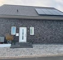 EFH Massivbau Viebrockhaus V5 - 600.000,00 EUR Kaufpreis, ca.  124,00 m² in Menden (Sauerland) (PLZ: 58708) Bösperde