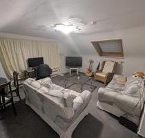 Nur 2 Monaten - Attic Apartment mit 2 Zimmern in Sillenbuch - Stuttgart