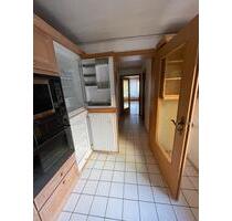 Wohnung zu vermieten - 900,00 EUR Kaltmiete, ca.  100,00 m² in Neuhofen (PLZ: 67141)