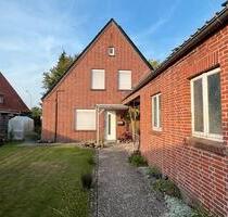 Zweifamilienhaus in Neuenhaus - 365.000,00 EUR Kaufpreis, in Neuenhaus (PLZ: 49828)